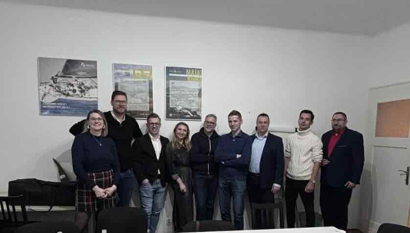 Pierwsze spotkanie mistrzowie.online. Tego nie było na agendzie.